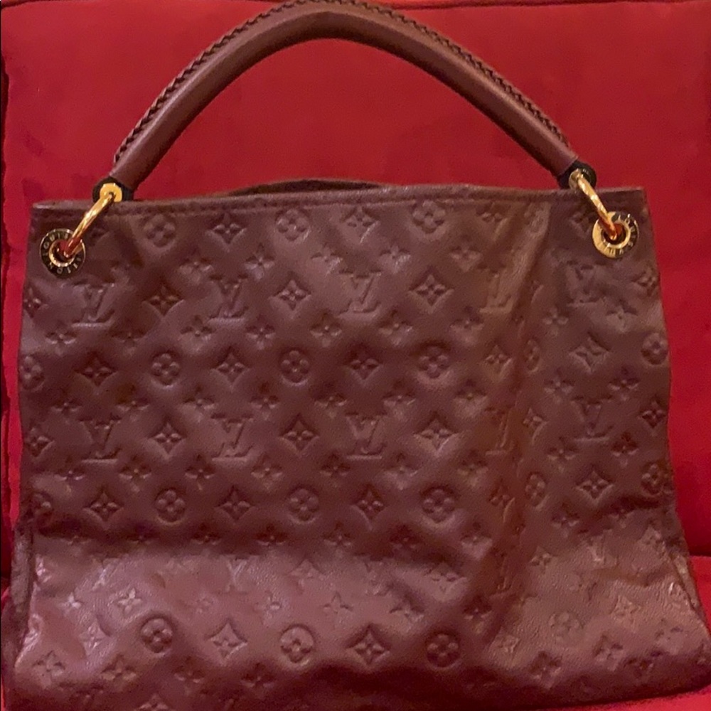 LV Artsy MM Monogram Leather Hobo
